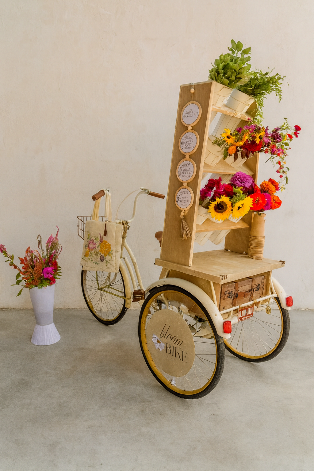 BLOOM BIKE